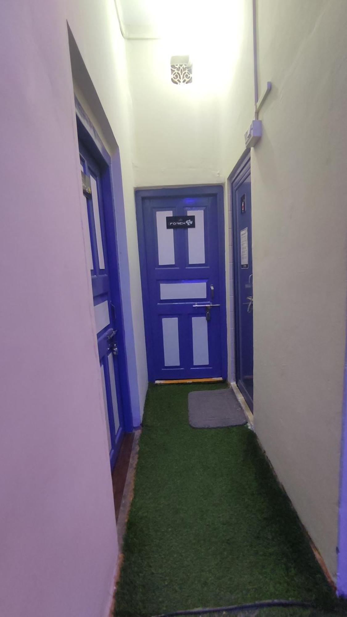 Inka Kashi Hostel Waranasi Zewnętrze zdjęcie